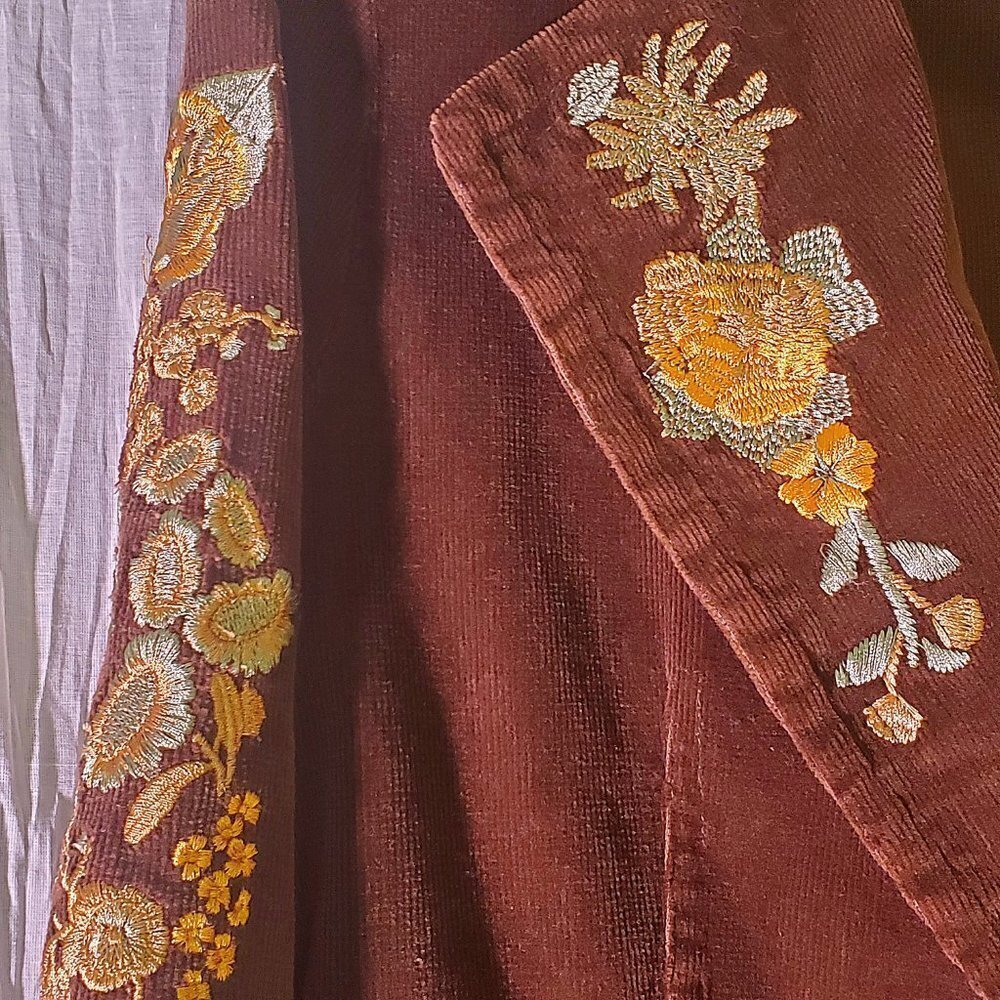 Jacket Lightweight Brown Corduroy with Floral Embroidery Women's Size Large EUC - Picture 3 of 9